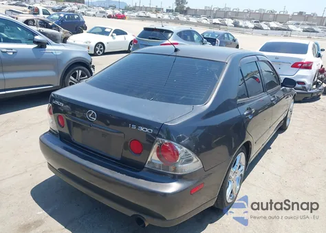 2001 Lexus Is 300 z USA, uszkodzony, nr VIN JTHBD182710019413